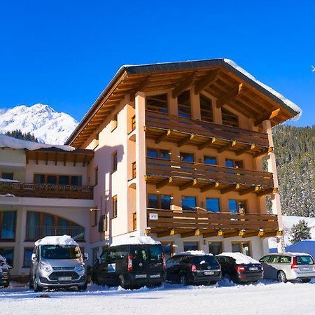 Apart Ehart Sankt Anton am Arlberg Buitenkant foto