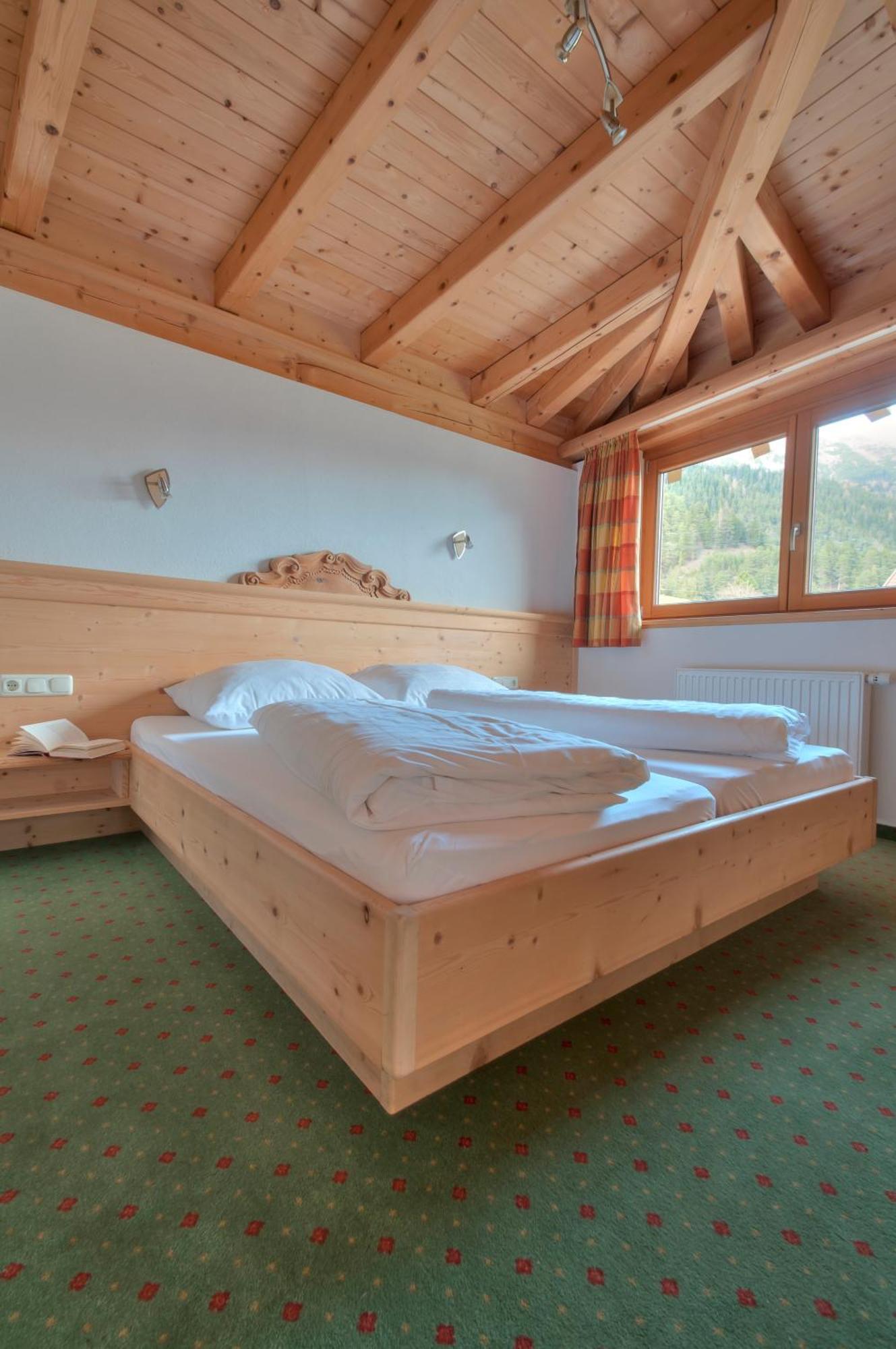 Apart Ehart Sankt Anton am Arlberg Buitenkant foto